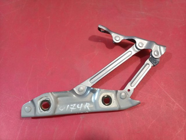 Петля багажника 844001MA0A NISSAN