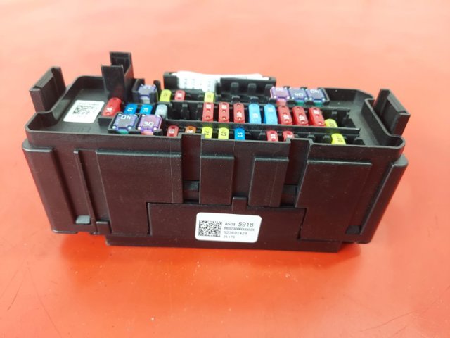 Коробка предохранителей 85015918 HONDA