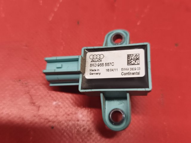 Датчик Айрбег передний 8K0955557C VAG