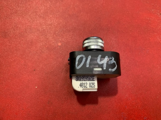 Блок управления зеркалами заднего вида 8K0959565E VAG