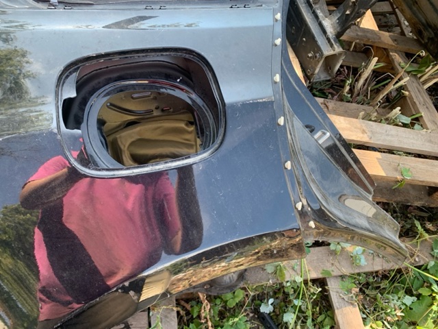 8R0809838 VAG Боковина кузова правая купить в Запорожье