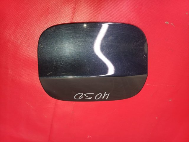 Заливная горловина топливного бака 8R0809907 VAG