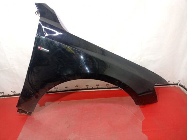 Крыло левое 8R0821105A VAG