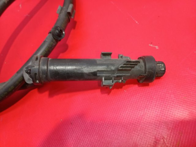 Подъемный цилиндр 8R0955102A VAG