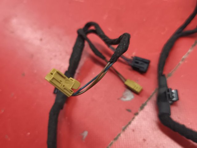 VAG 8R0971693D в наличии Хмельницкий