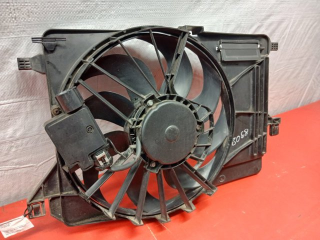 8V618C607EB Диффузор радиатора охлаждения, в сборе с мотором и крыльчаткой купить Чернигов