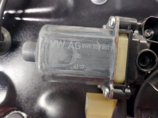 8W0959801 VAG Мотор стеклоподъемника двери передней левой купить в Запорожье