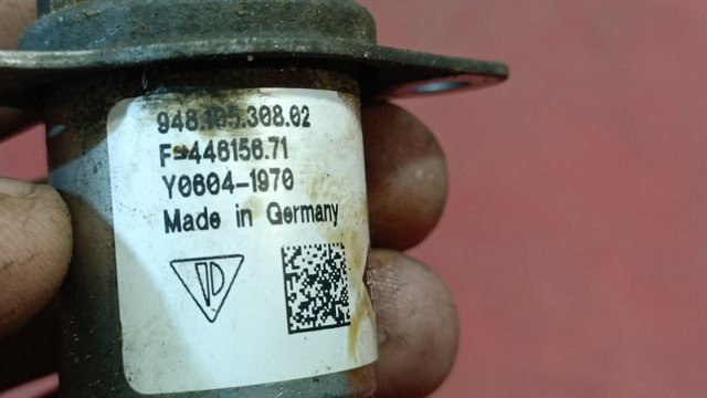 PORSCHE 94810530802 Клапан электромагнитный положения (фаз) распредвала в наличии Ровно