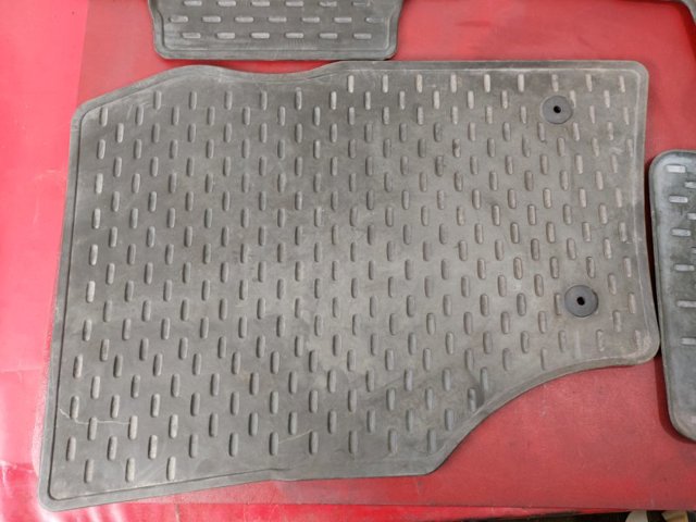 95504480261 PORSCHE купить в Днепр