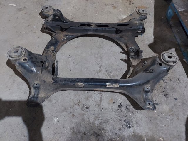 PORSCHE 95534103018 Подрамник передний в наличии Запорожье