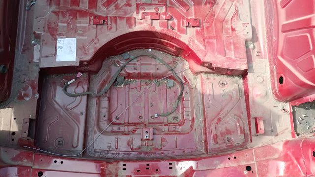 Ниша запасного колеса 95550126100GRV PORSCHE