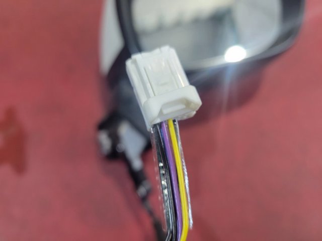 Боковое зеркало заднего вида правое 963016RF0A NISSAN
