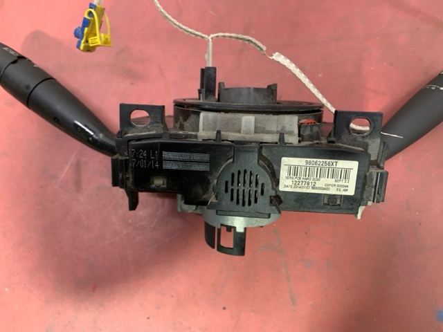 98062256XT Суппорт тормозной передний правый купить Чернигов