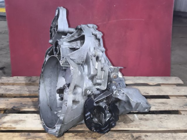 Ручная коробка передач AV6R7002KF FORD