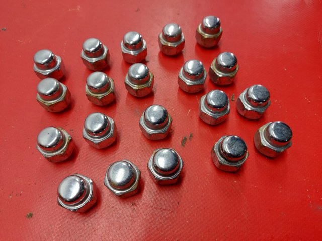 Гайка колеса Хендай Санта-Фе 2