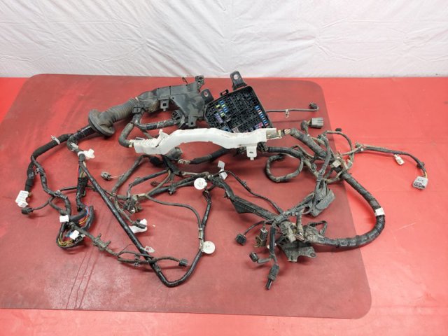 BCKA67010D MAZDA купить в Ужгород
