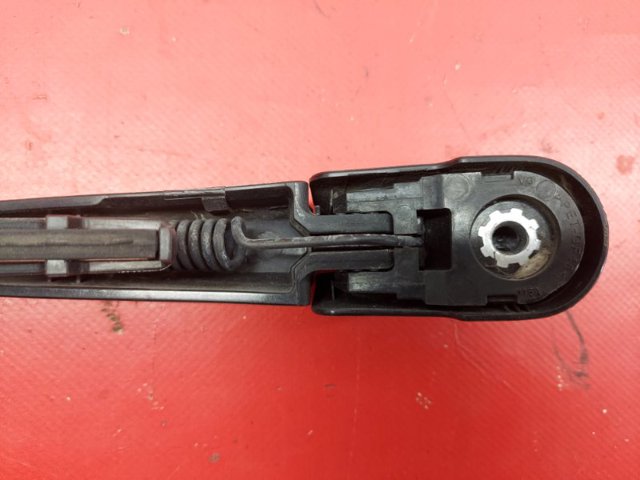 MAZDA BCKN67421B в наличии Ирпень
