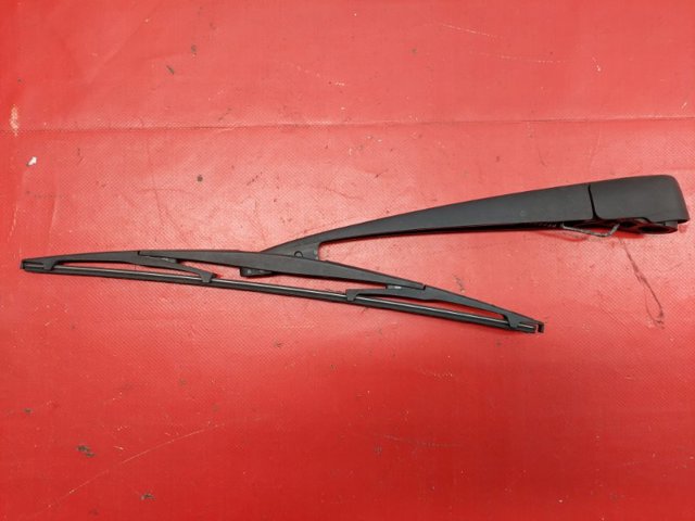 MAZDA BCKN67421B в наличии Черкассы