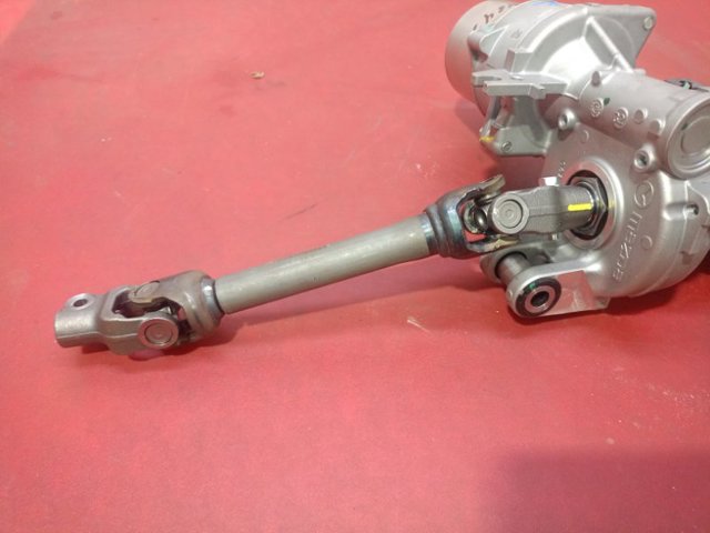 Кардан вала рулевой колонки, нижний BDTS32090C MAZDA