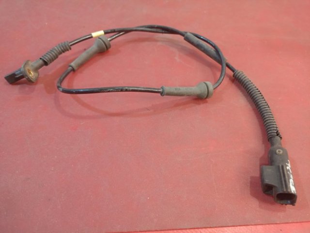 Датчик ABS передний BJ322B372AD LAND ROVER