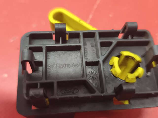 BM5116A770AB FORD Ручка открывания капота купить в Николаев