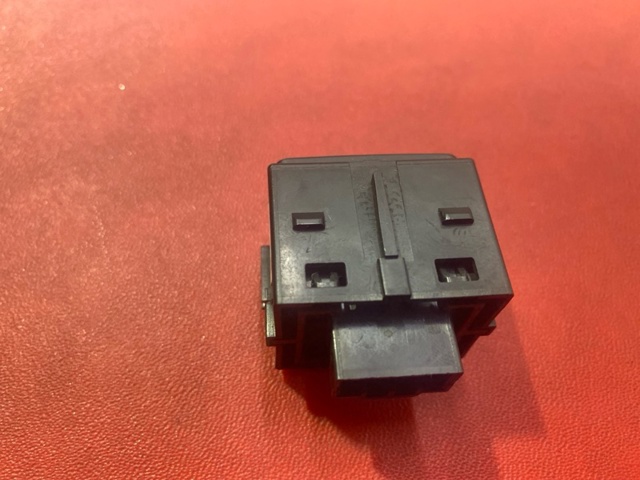 FK7214017DA LAND ROVER купить в Винница