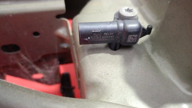 LAND ROVER FK7214B006AA Датчик удара в наличии Запорожье