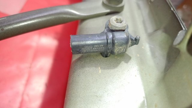Датчик Эйрбэг передний FK7214B006AA LAND ROVER