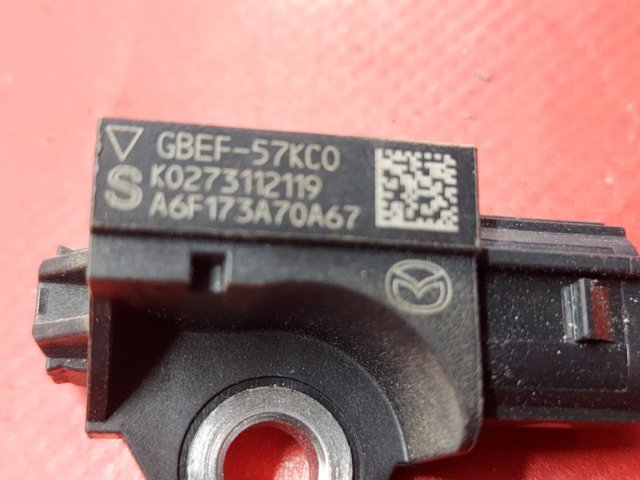 MAZDA GBEF57KC0 Датчик удара в наличии Павлоград