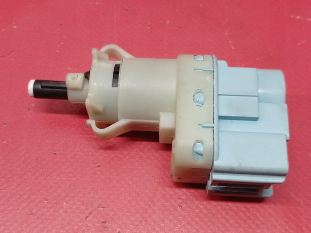 Жабка (лягушка) для стоп сигнала GL3T9G854BA FORD