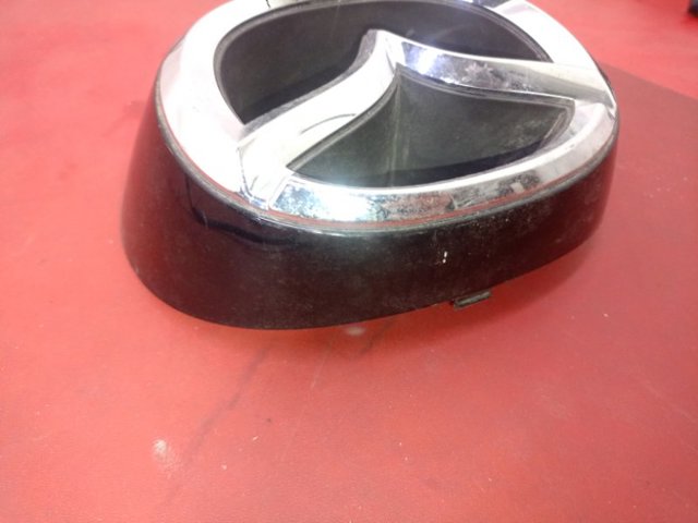 KA0G51730 MAZDA Эмблема решетки радиатора купить в Киев