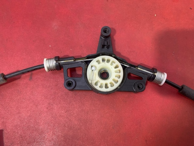 KB7W72590 MAZDA Механизм стеклоподъемника двери задней правой купить в Житомир