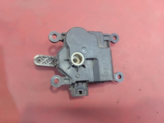 KB8A61B60 MAZDA купить в Ужгород