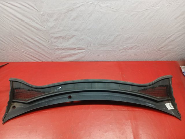 Водосток лобового стекла, жабо LJ6BS02216AE FORD