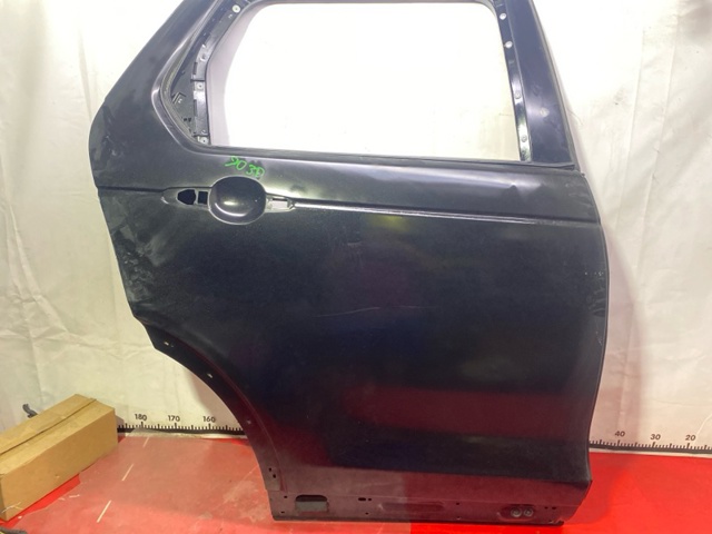 Дверь пассажирская задняя правая LR061284 LAND ROVER