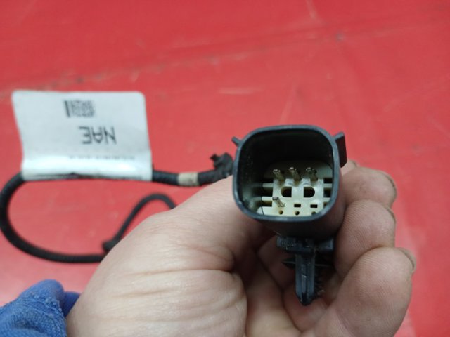 LX6T17A611 FORD купить в Каменское
