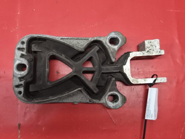 Задняя подушка двигателя LX6Z6068AF FORD