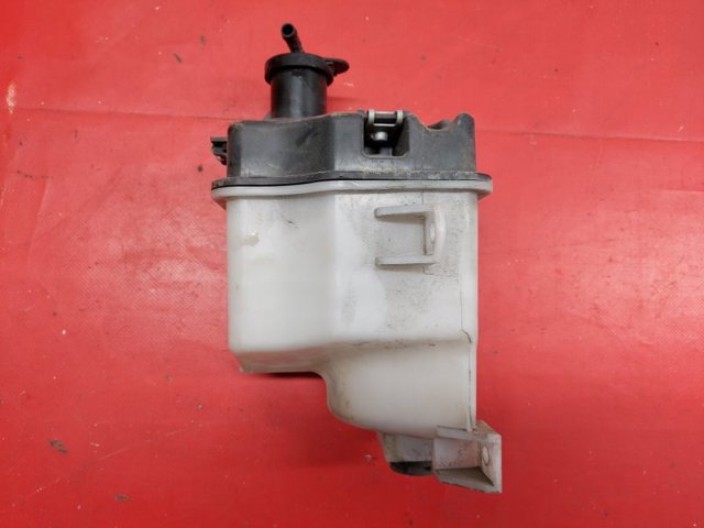PAF115351 MAZDA Бачок системы охлаждения купить в Ужгород