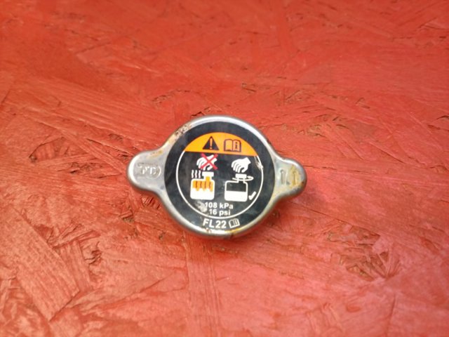 Пробка радиатора PE0115205 MAZDA