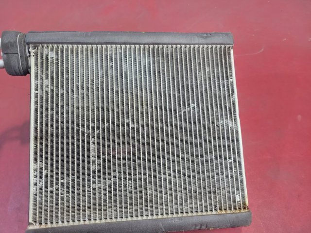 MAZDA TK4861480 Радиатор кондиционера в наличии Ирпень