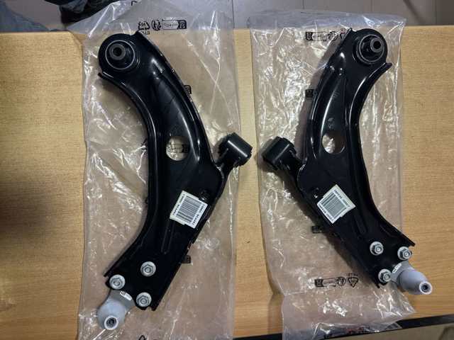 Передний нижний рычаг 9816865480 PEUGEOT