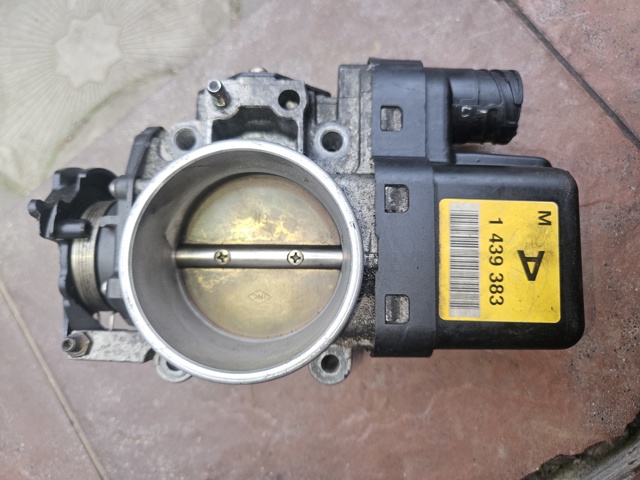 Заслонка воздушная 13541433414 BMW