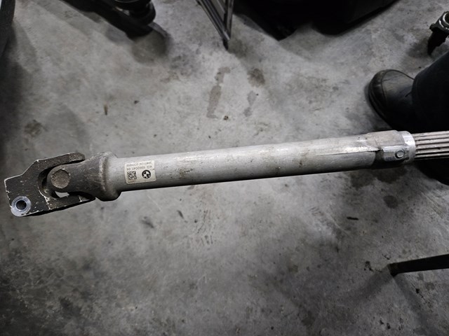 Карданчик вала рулевой колонки, нижний 32306862041 BMW