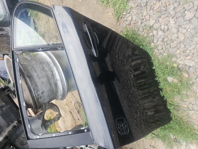 Дверь задняя, левая 41527191017 BMW