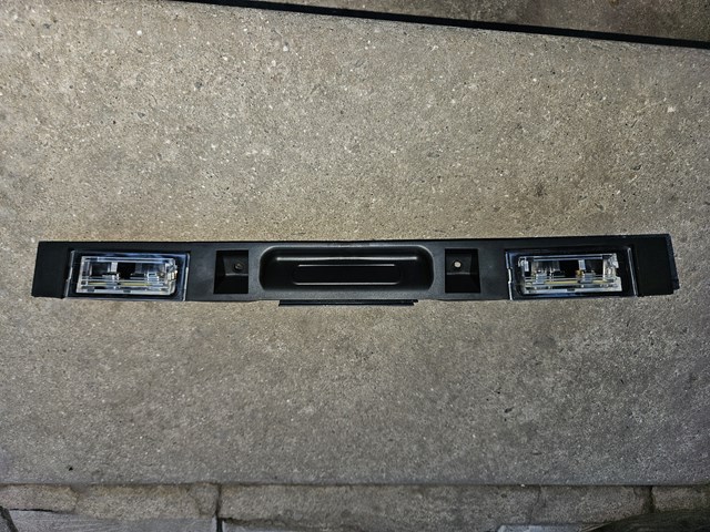Ручка крышки багажника/3-й/(5-й) двери, наружная 51137170674 BMW