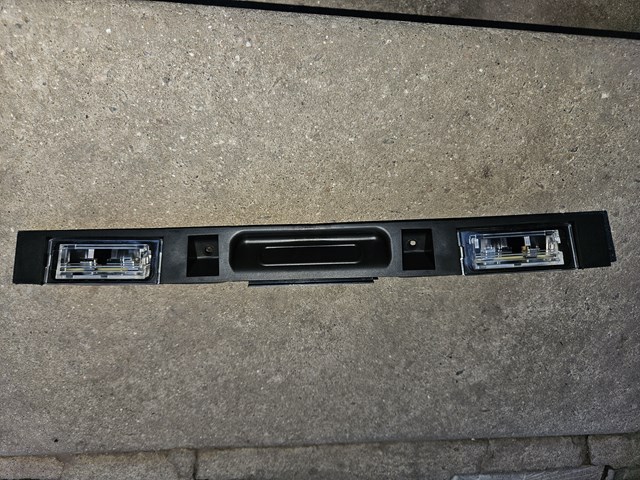 Ручка крышки багажника (двери 3/5-й задней) наружная 51137170840 BMW