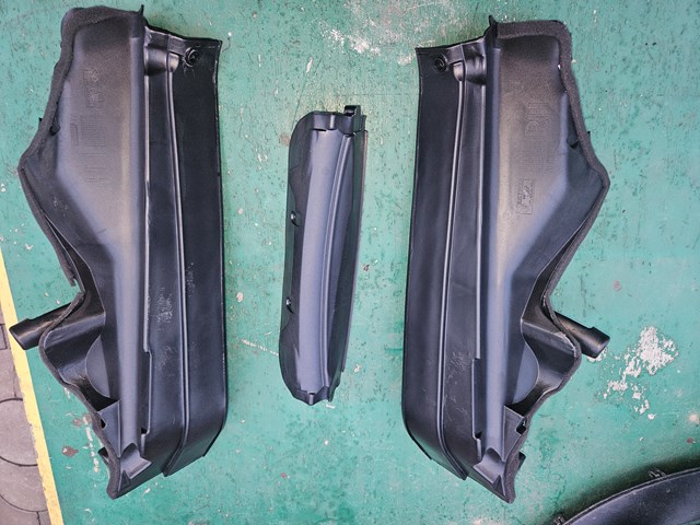 Мотоотсек передка 51717169421 BMW