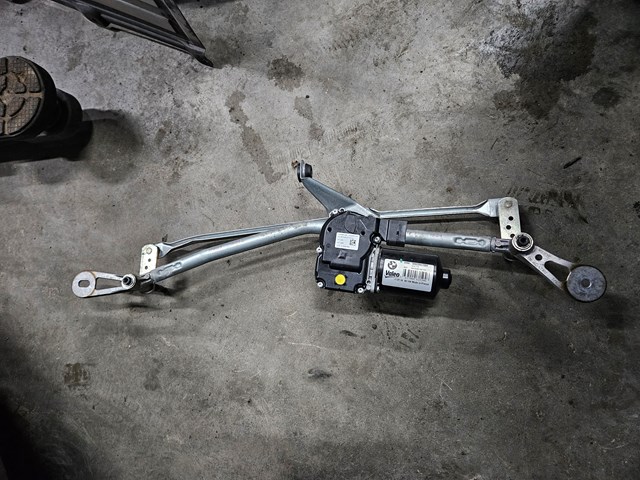 Трапеция щеток лобового стекла 61617478615 BMW