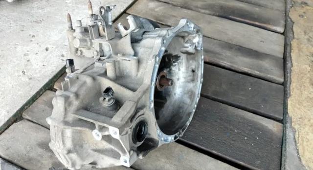 Механическая коробка передач 2500A210 MITSUBISHI