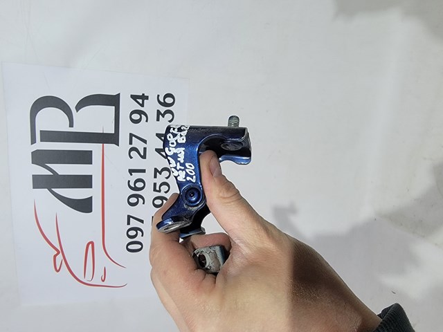 VAG 5K6827301A Петля двери задней (багажной 3/5-й) в наличии Харьков